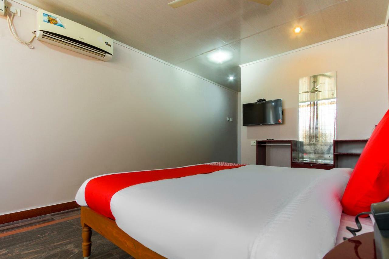 Oyo 45475 Annai Lodge 坦贾武尔 外观 照片