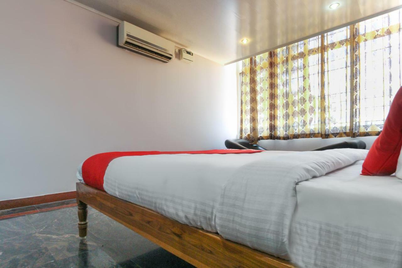 Oyo 45475 Annai Lodge 坦贾武尔 外观 照片