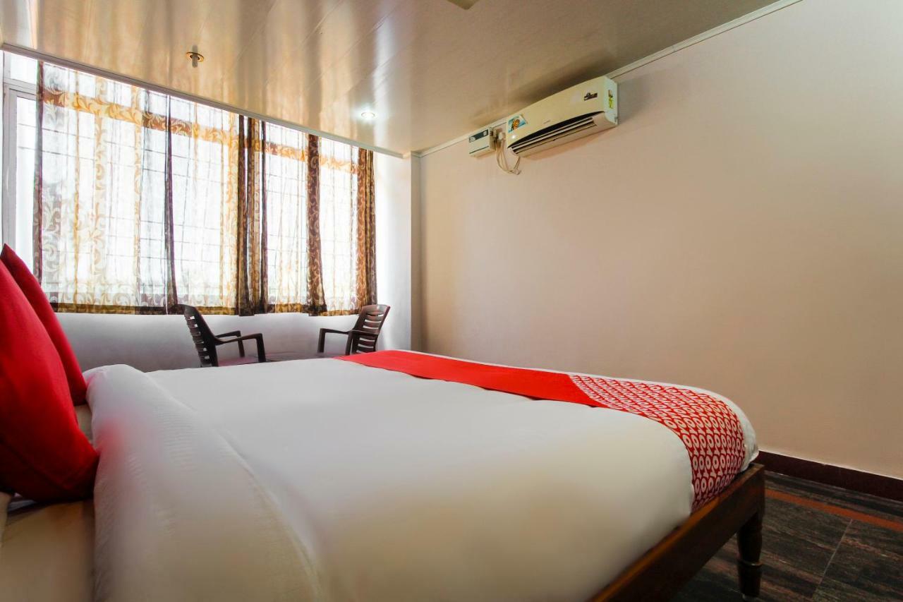 Oyo 45475 Annai Lodge 坦贾武尔 外观 照片